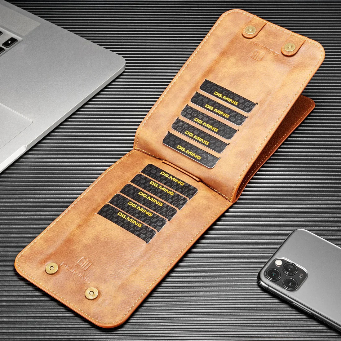 Étui de téléphone en cuir avec clip de ceinture (GNF)